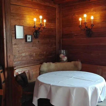 Kaefernberg - Weinhotel 호텔 알제나우인운터프랑켄