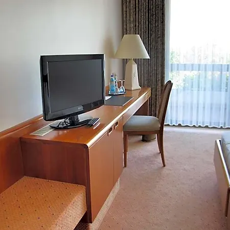 Kaefernberg - Weinhotel Alzenau in Unterfranken