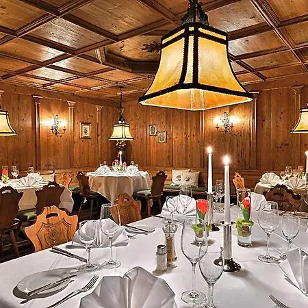 Hotel Kaefernberg - Weinhotel 3*