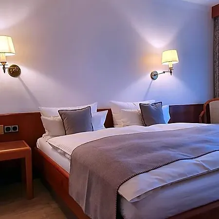 Hotel Kaefernberg - Weinhotel Alzenau in Unterfranken