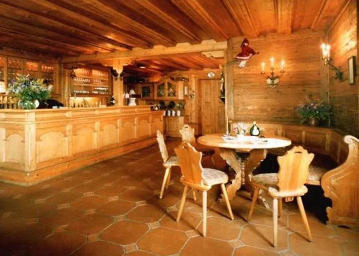 Kaefernberg - Weinhotel Ξενοδοχείο 3*