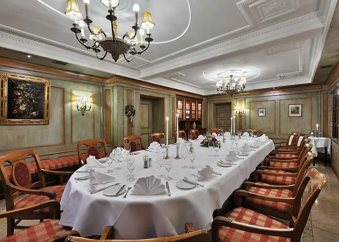 Kaefernberg - Weinhotel 3* Alzenau in Unterfranken